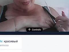 Аматьорска руска майка става гореща и тежка пред камера