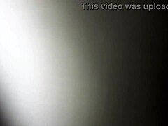 En HD-video av en amatør MILF som mottar en creampie