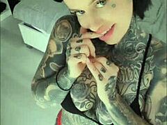 Sensual tattooed MILF Melody Radford's alluring performance