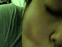 Latina krásná tlustá žena dává úžasný orální sex s průměrným penisem