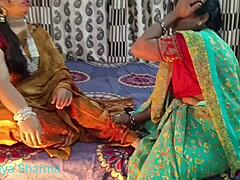 Sexo en la aldea india con Nokar Malkin y su madrastra en un video hardcore